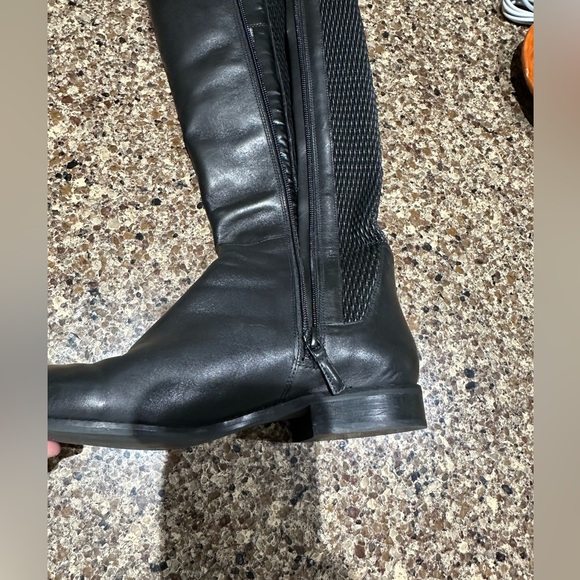 COLE HAAN ROCKLAND BLACK LEATHER KNEE HIGH FLAT HEEL RIDING BOOT - Picture 4 of 10